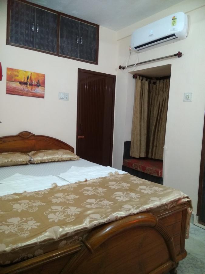 Kollolini Kolkata Bed & Breakfast Exterior photo